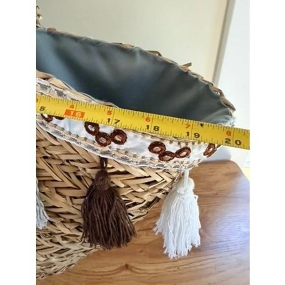 KikaHome Sicilian Straw Tote Bag Tassel Mirror Trim Large Natural Brown Gray